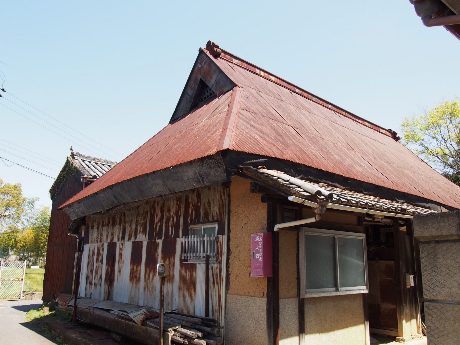奈良市街地周辺に残る「農村」の日本家屋（白毫寺）