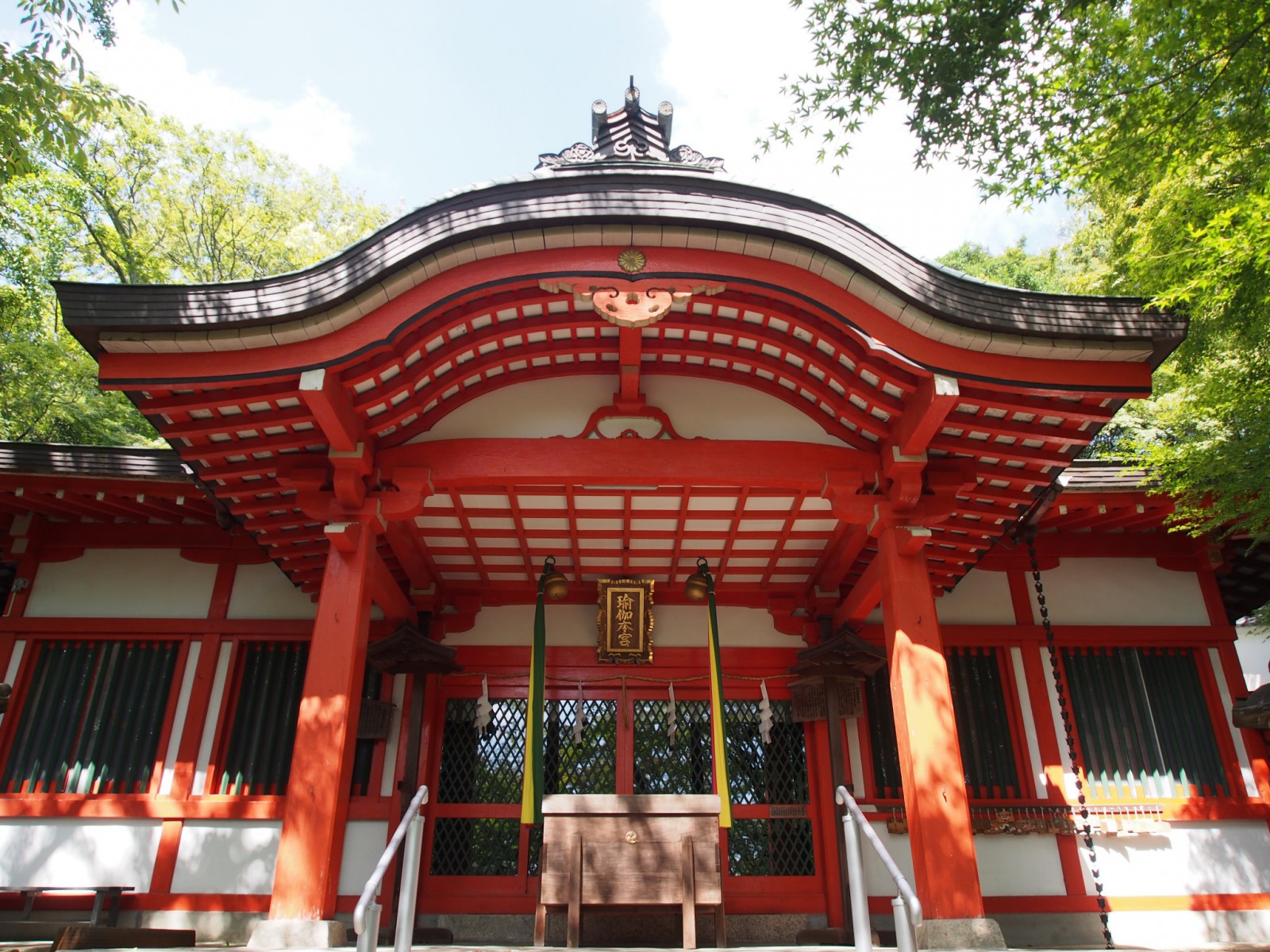 瑜伽神社の拝殿