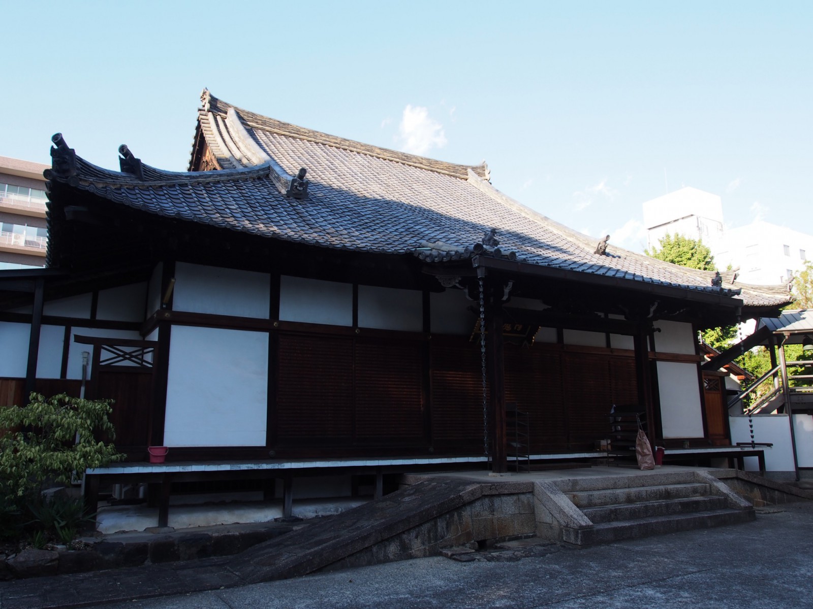 念仏寺（奈良市）の本堂