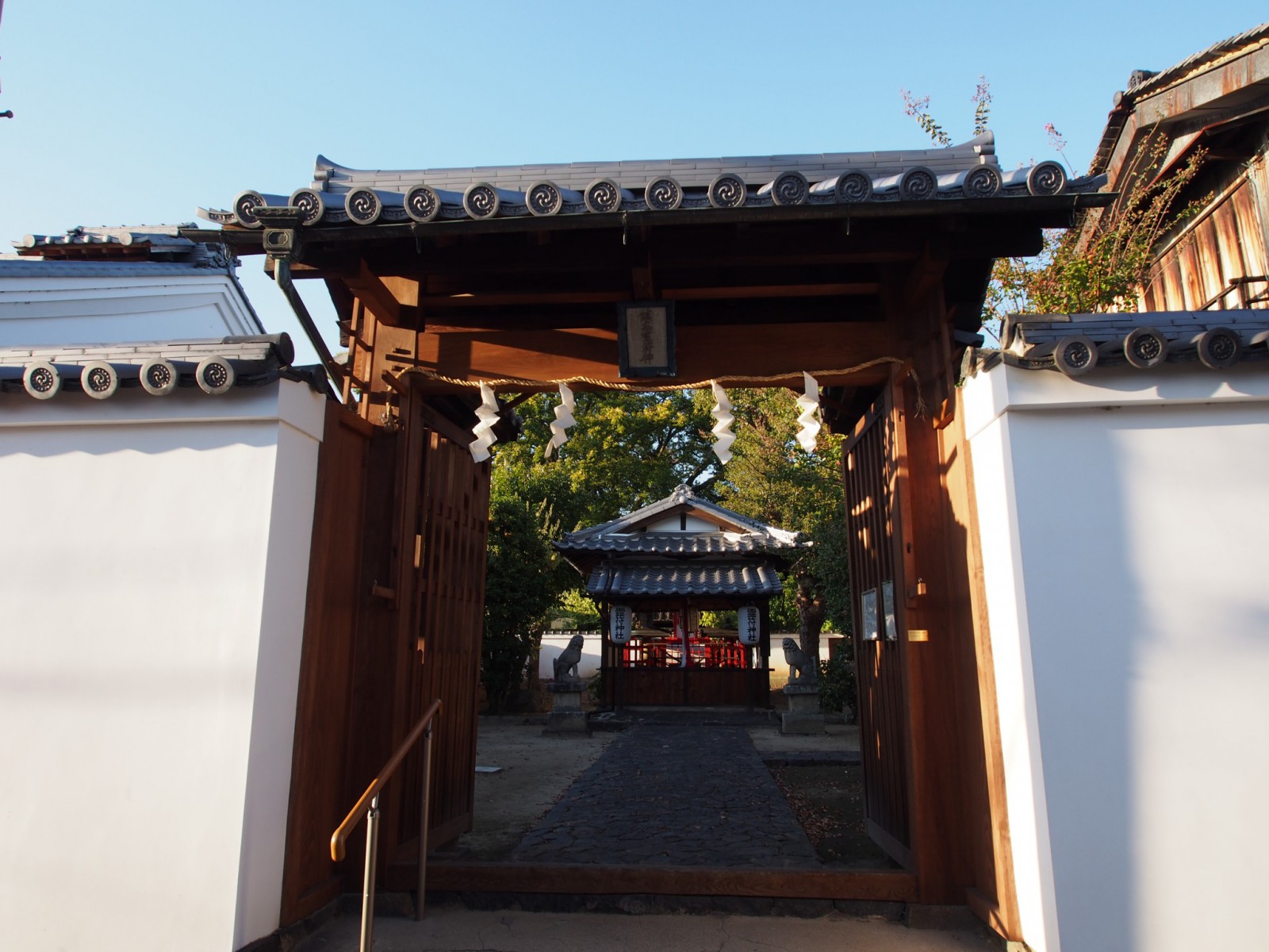 鎮宅霊符神社の入り口