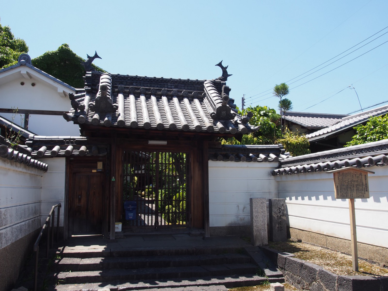 高林寺（奈良町）の山門