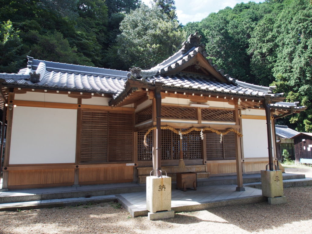 駒形大重神社の拝殿