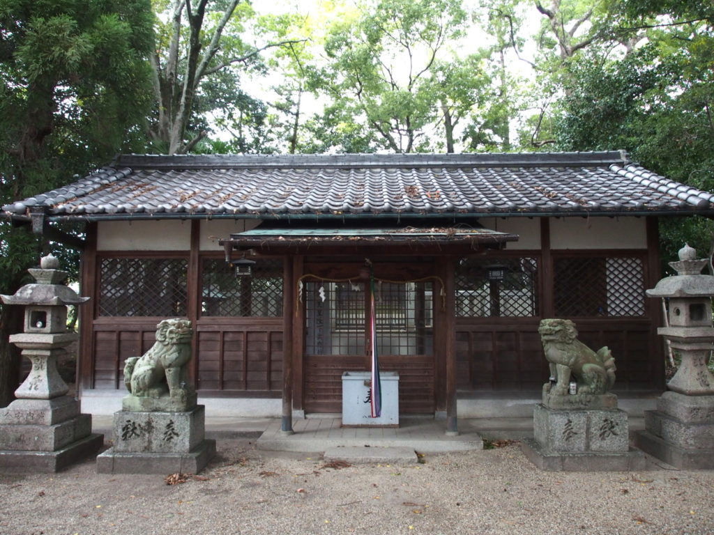 八剣神社(天理)の社殿