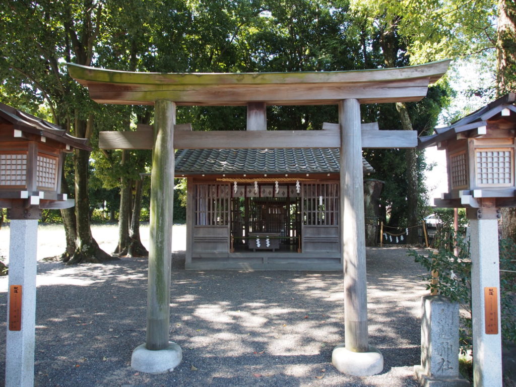 大神神社摂社「綱越神社」